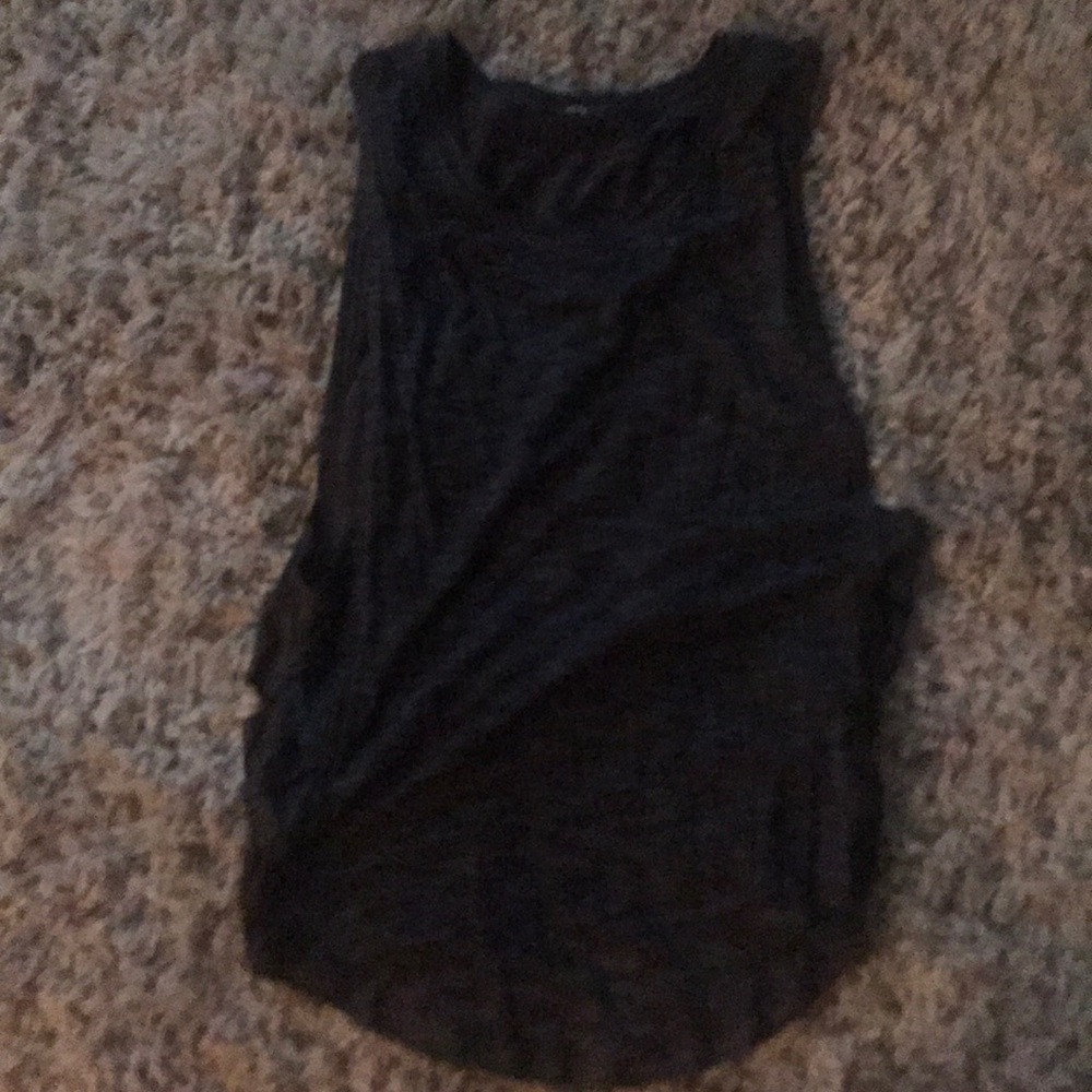 Lululemon muscle tank